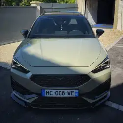 Ravoony Plus Gloss Khaki Green Car Vinyl Wrap review Yacine Sellah 01