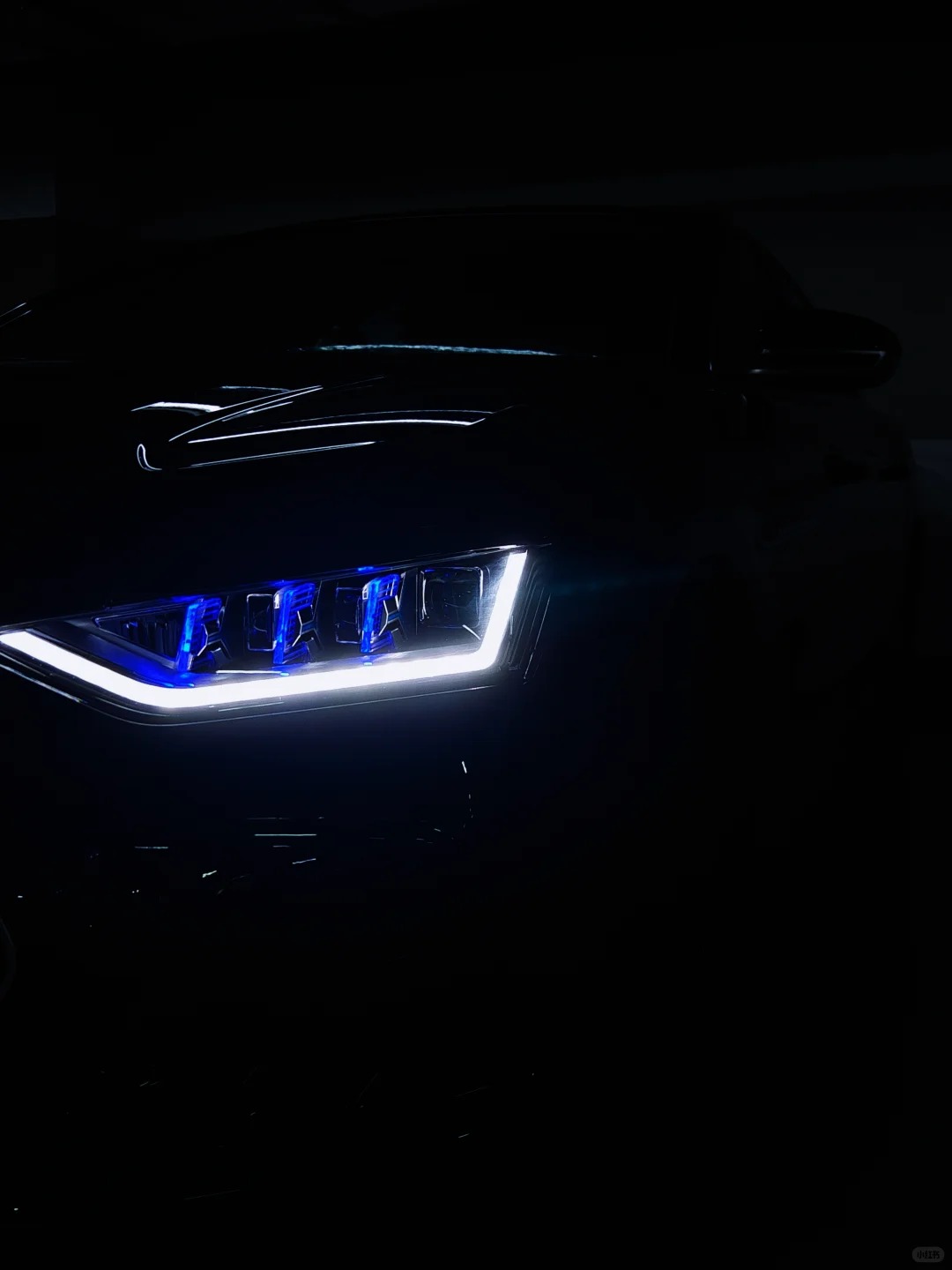 Ravoony Plus Super Gloss PET Piano Black Car Wrap review Jasper 01