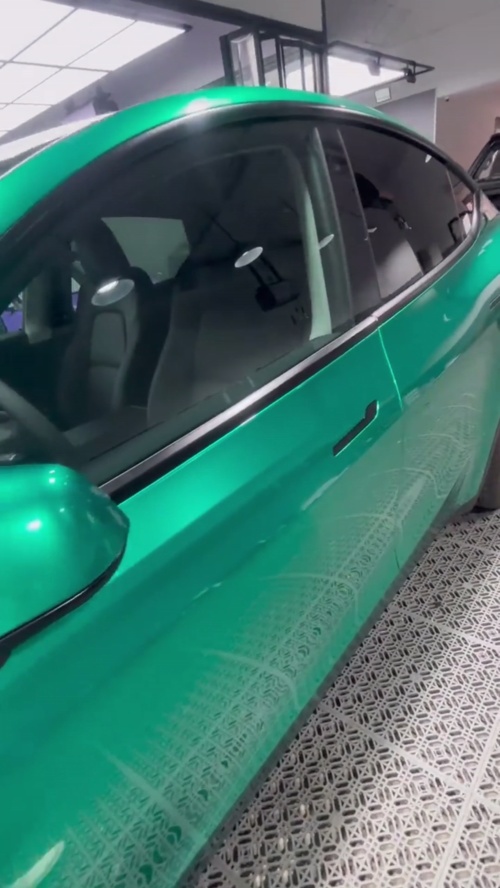 Ravoony Plus Metallic Paint Emerald Green Car Vinyl Wrap review 