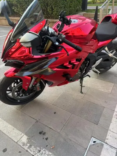 Ravoony Plus Super Gloss Chrome Red Vinyl Car Wrap review Ivan 01