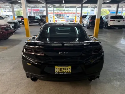 Ravoony Plus Glossy Crystal Black Car Vinyl Wrap review Nathan Roney 01