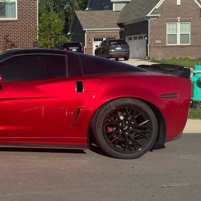 Ravoony Plus Gloss Metallic Vampire Red Vinyl Car Wrap review kam 03