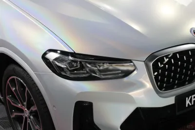Ravoony Plus Glossy Laser White Car Vinyl Wrap review Auto LING 01