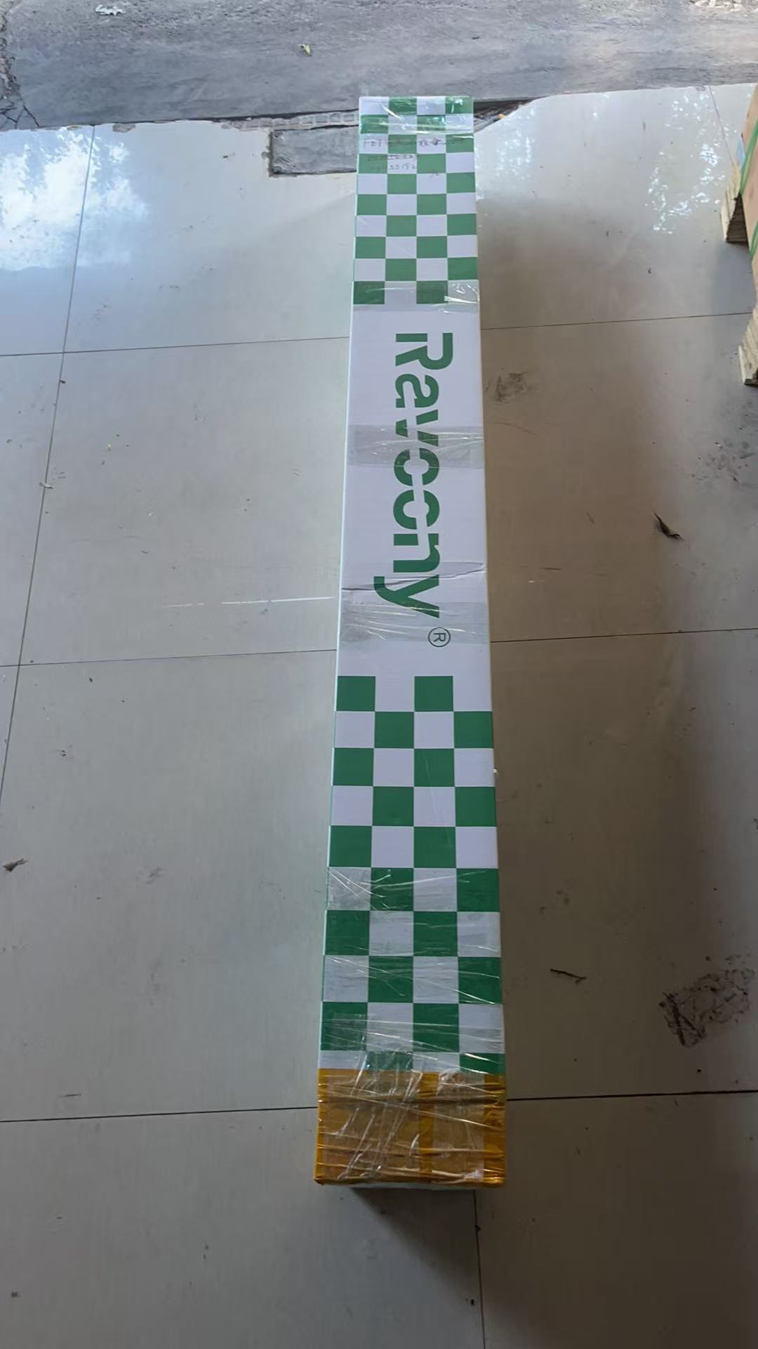 Ravoony Plus Glossy Twin Candy Pearl Aurora Car Wrap review Vivid