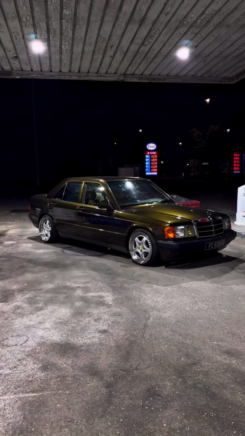 Ravoony Plus Gloss Midnight Gold Car Wrap review 