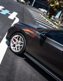 Ravoony Plus PET Gloss Color Shift Rainbow Drift Black Red Vinyl Wrap review D.C 03