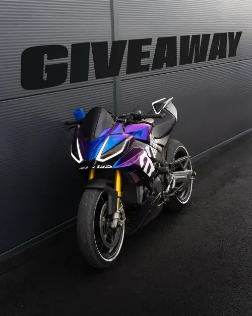 Ravoony Plus Gloss Diamond Blue Purple Vinyl Wrap review BIKER ZONE