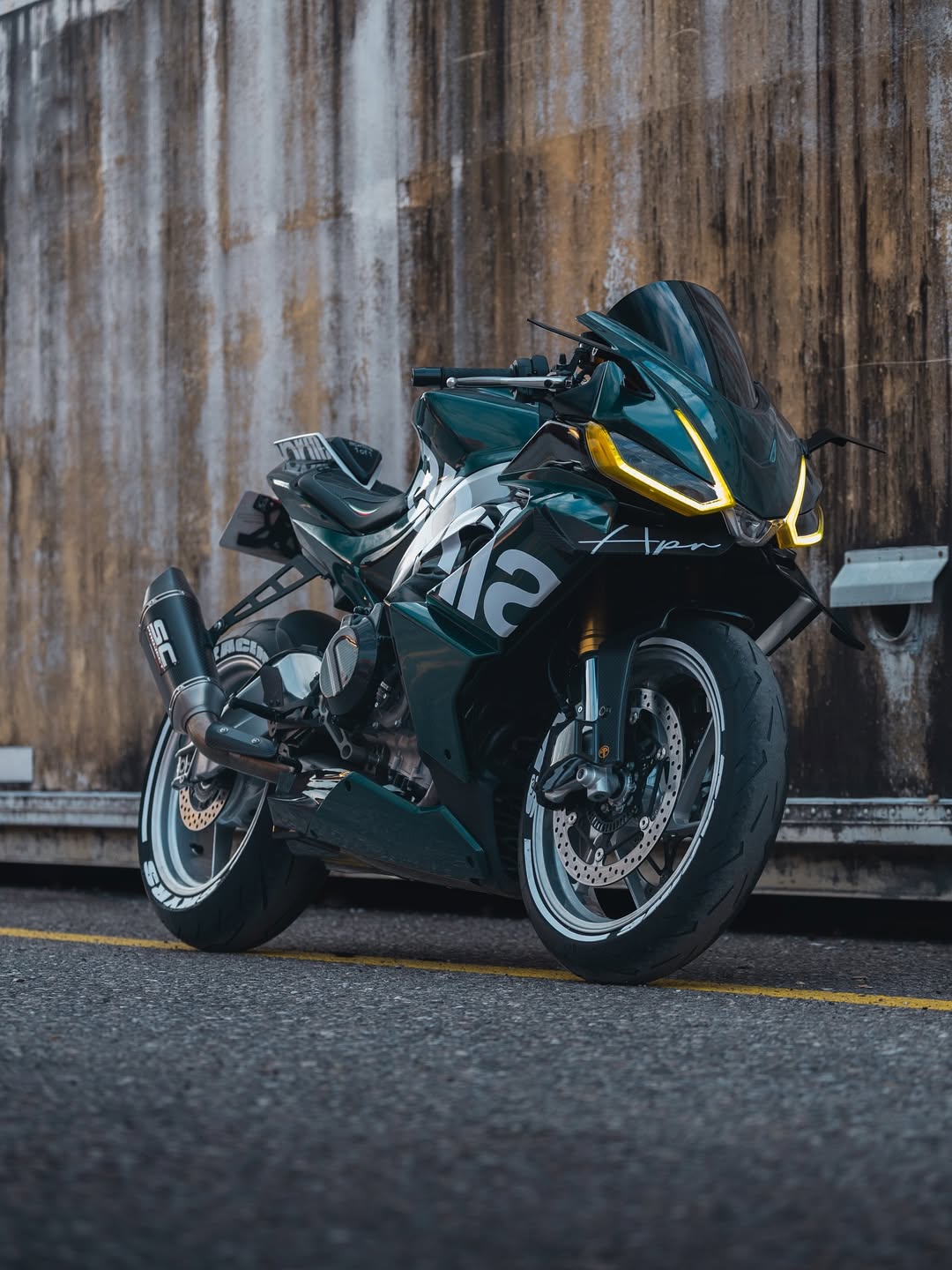 Ravoony Plus Blackish Green Car Vinyl Wrap review skyrs.fr 00