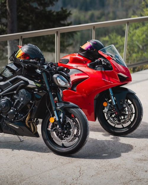 Ravoony Plus Matte Ceramics Red Car Vinyl Wrap review 