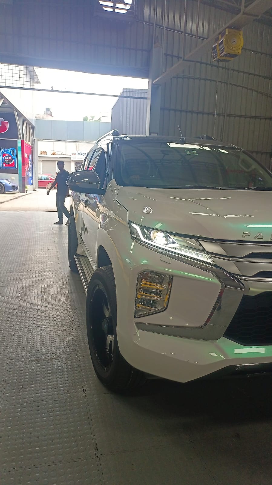 Ravoony Pro TPU Gloss Aurora White PPF Film review A H M Abdullah 03