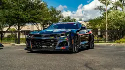 Ravoony Plus Gloss Holographic Rainbow Chrome Laser Black Car Vinyl Wrap review Wraptors Orlando 01