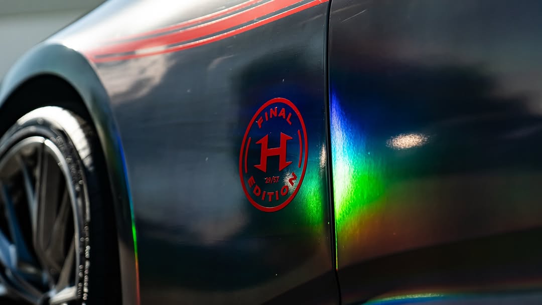 Ravoony Plus Gloss Holographic Rainbow Chrome Laser Black Car Vinyl Wrap review Wraptors Orlando 05