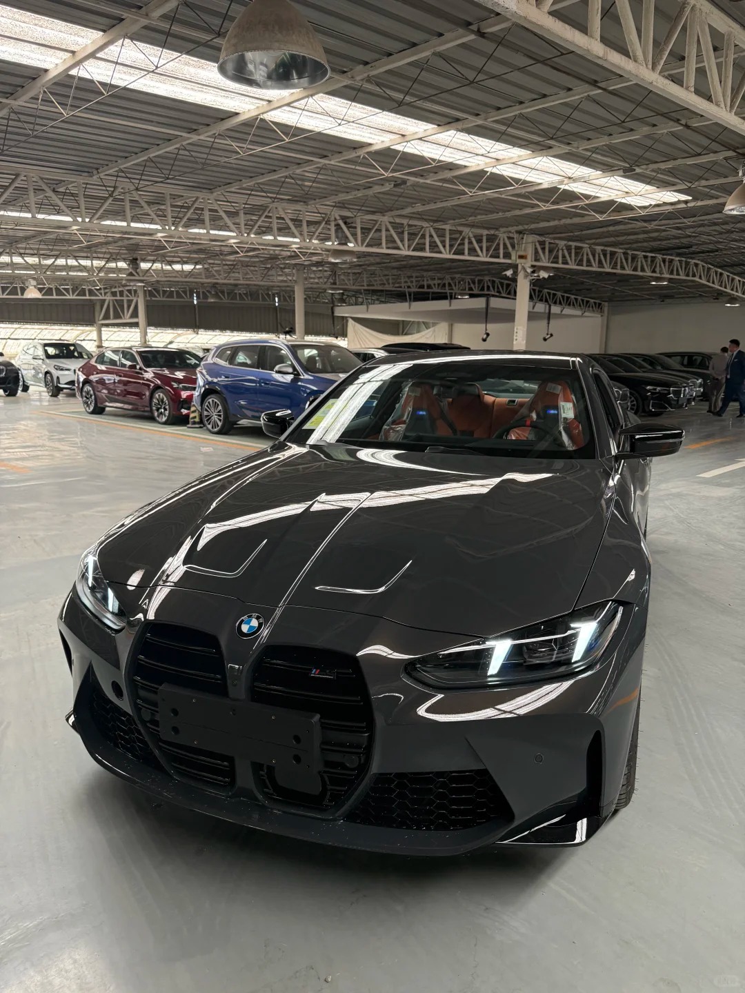 Ravoony Plus PET Glossy Metallic Tourmalie Grey Car Wrap review BMW Car Center 00