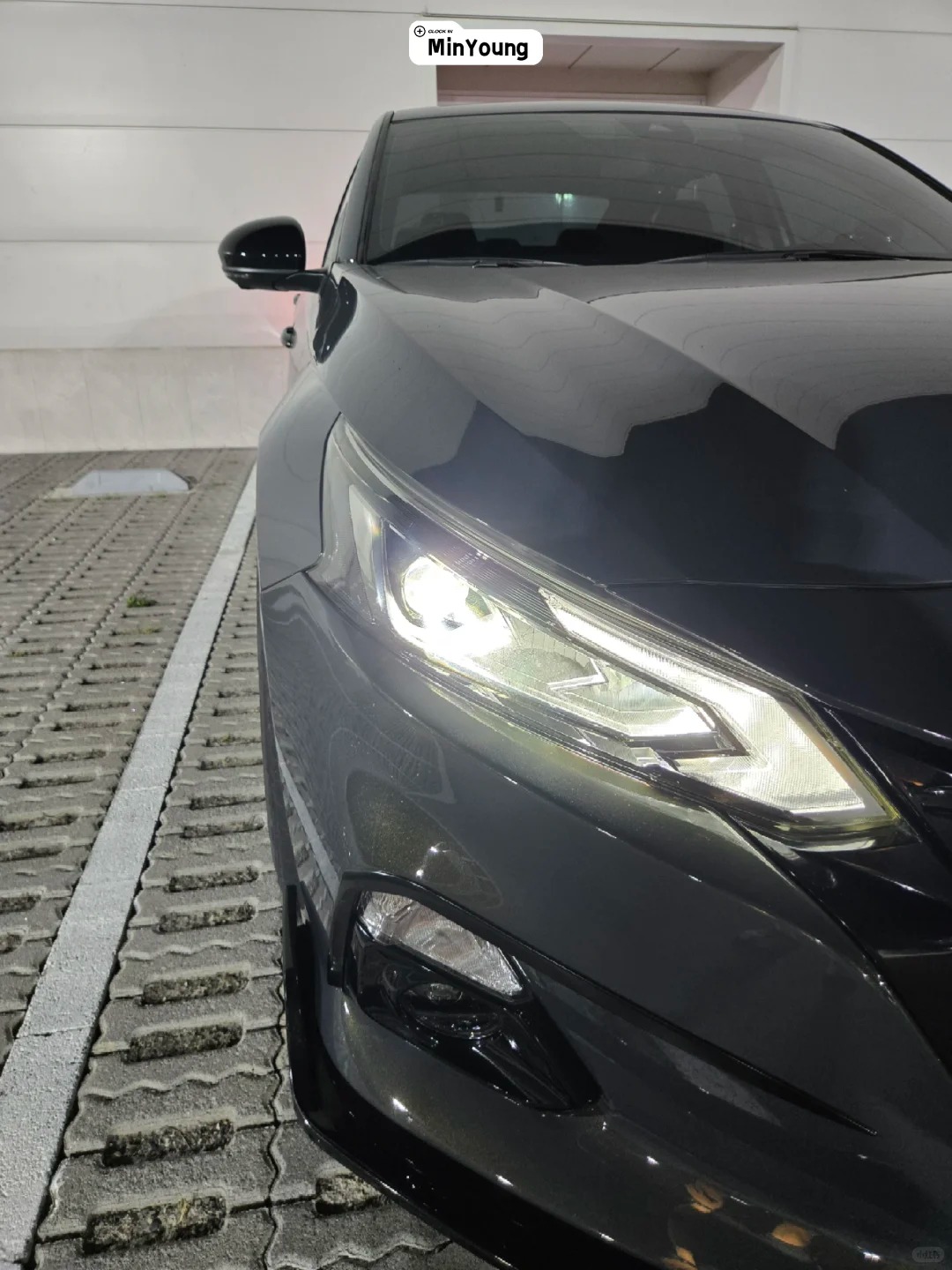 Ravoony Plus PET Glossy Metallic Tourmalie Grey Car Wrap review Jaky Chen 01