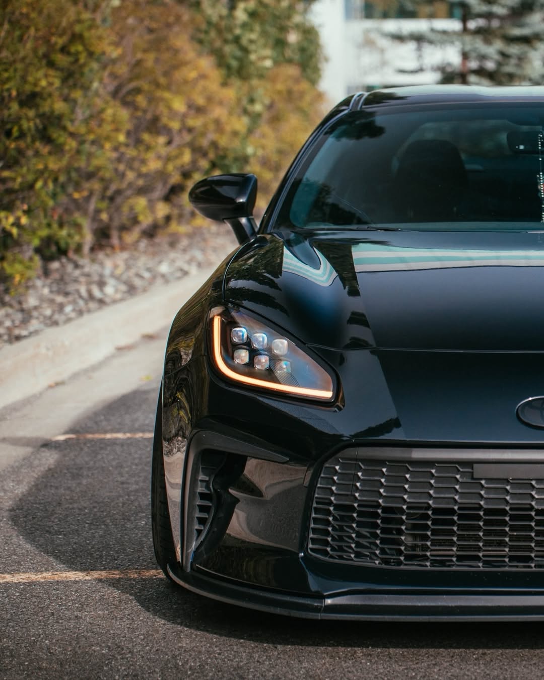 Ravoony Plus Super Gloss PET Piano Black Car Wrap review sleezii 01