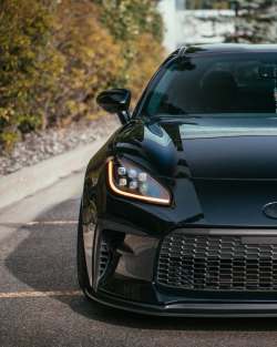 Ravoony Plus Super Gloss PET Piano Black Car Wrap review sleezii 02