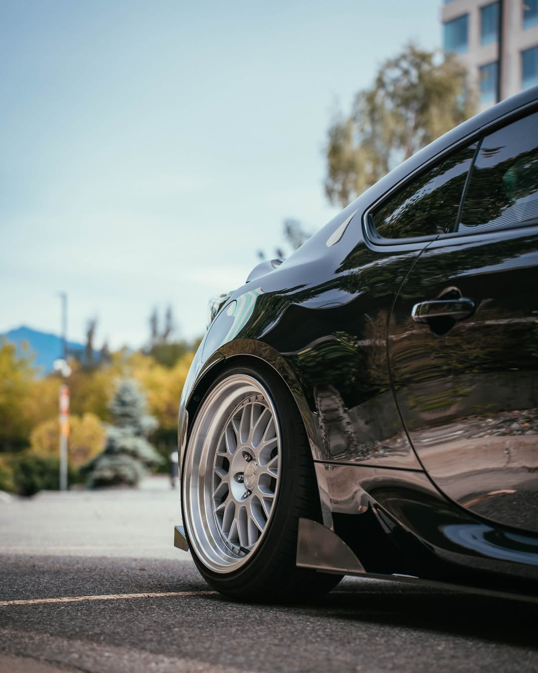 Ravoony Plus Super Gloss PET Piano Black Car Wrap review sleezii 04