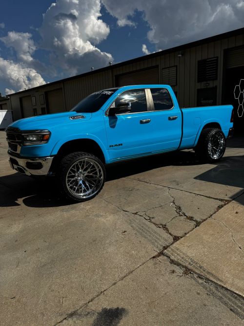 Ravoony Plus PET Glossy Crystal Blue Sky Car Vinyl Wrap review Kayla Maxwell