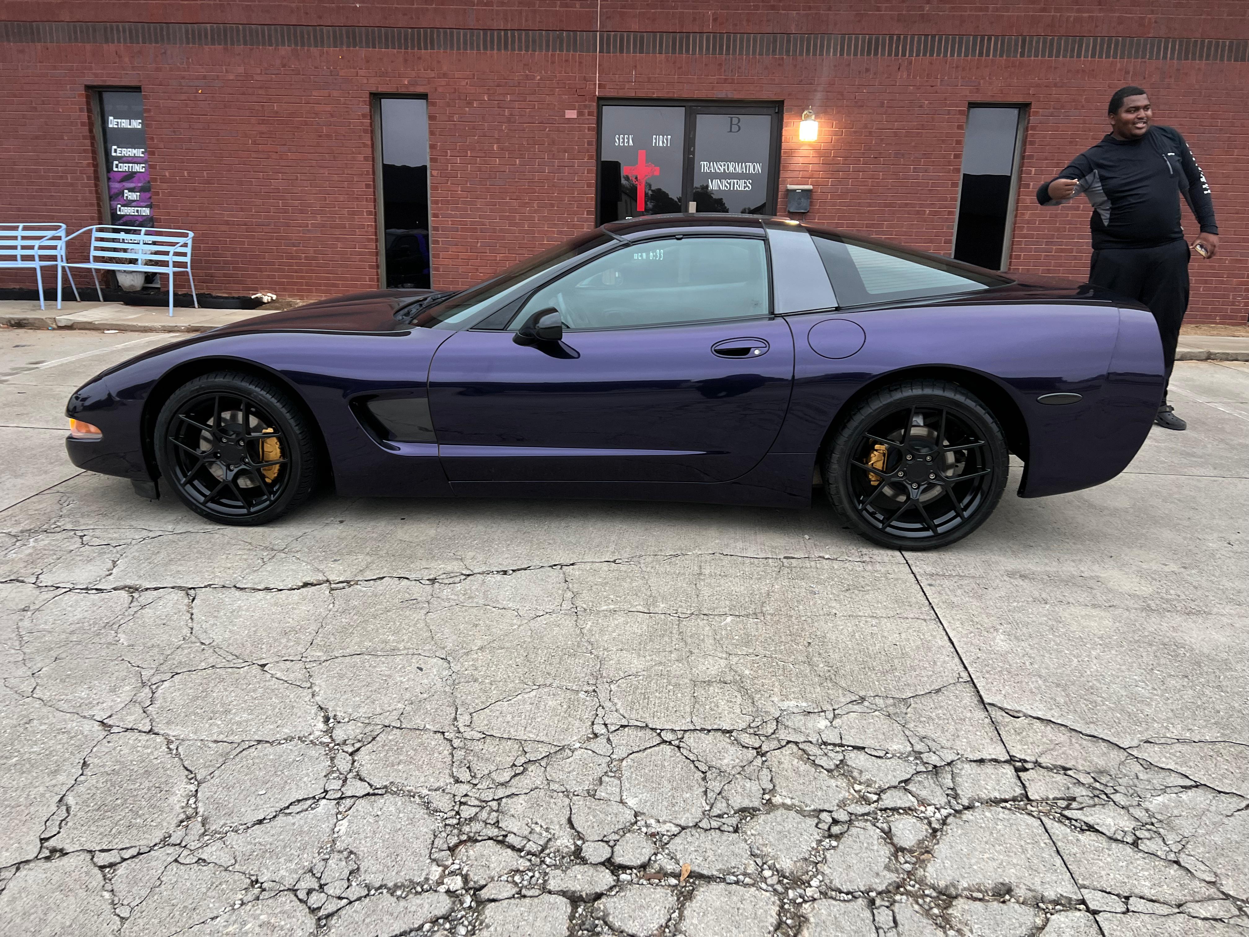 Ravoony Plus Gloss Ghost Midnight Purple Car Vinyl Wrap review Kayla Maxwell 01