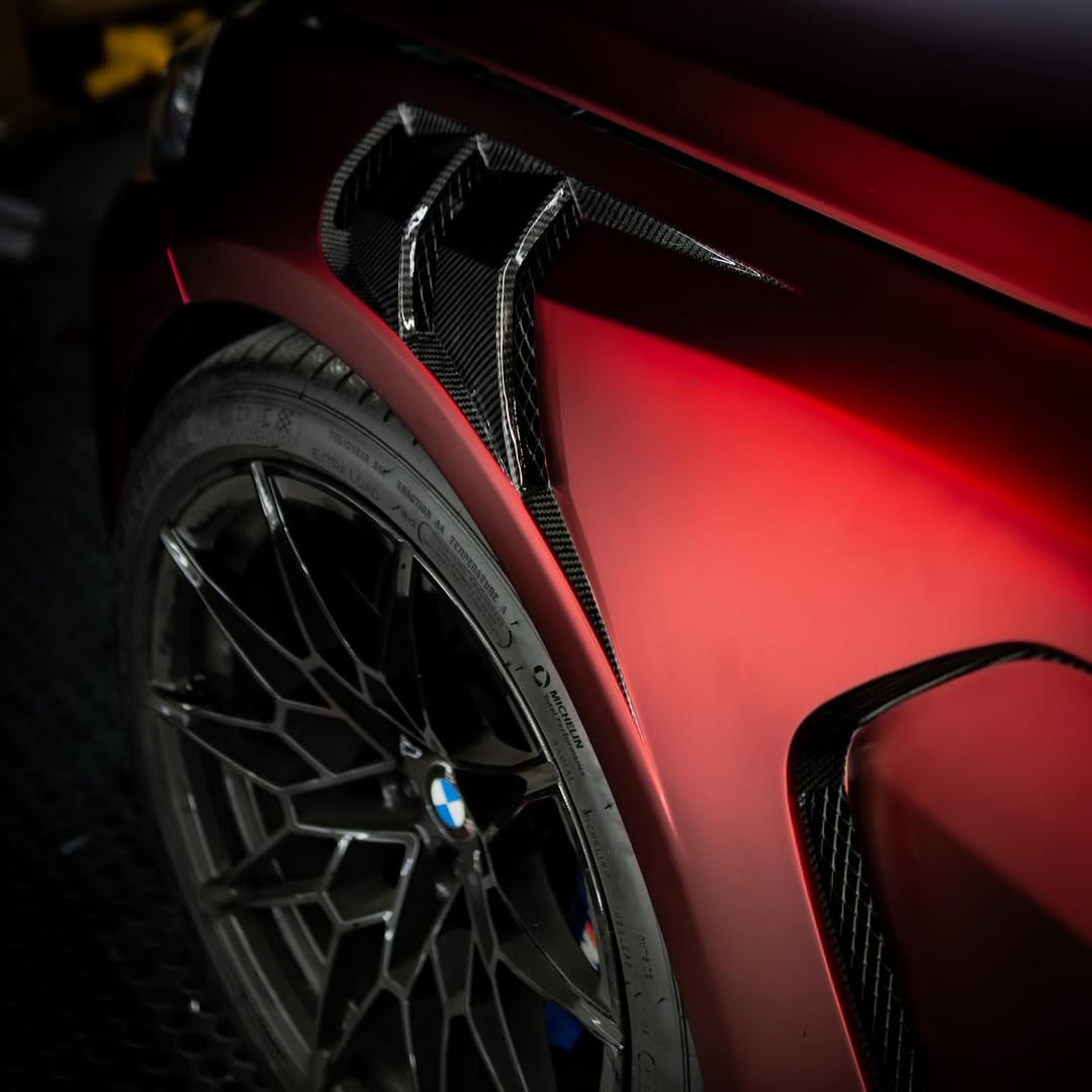 Ravoony Plus PET Matte Chrome Romanee Red Vinyl Car Wrap review Devs 02