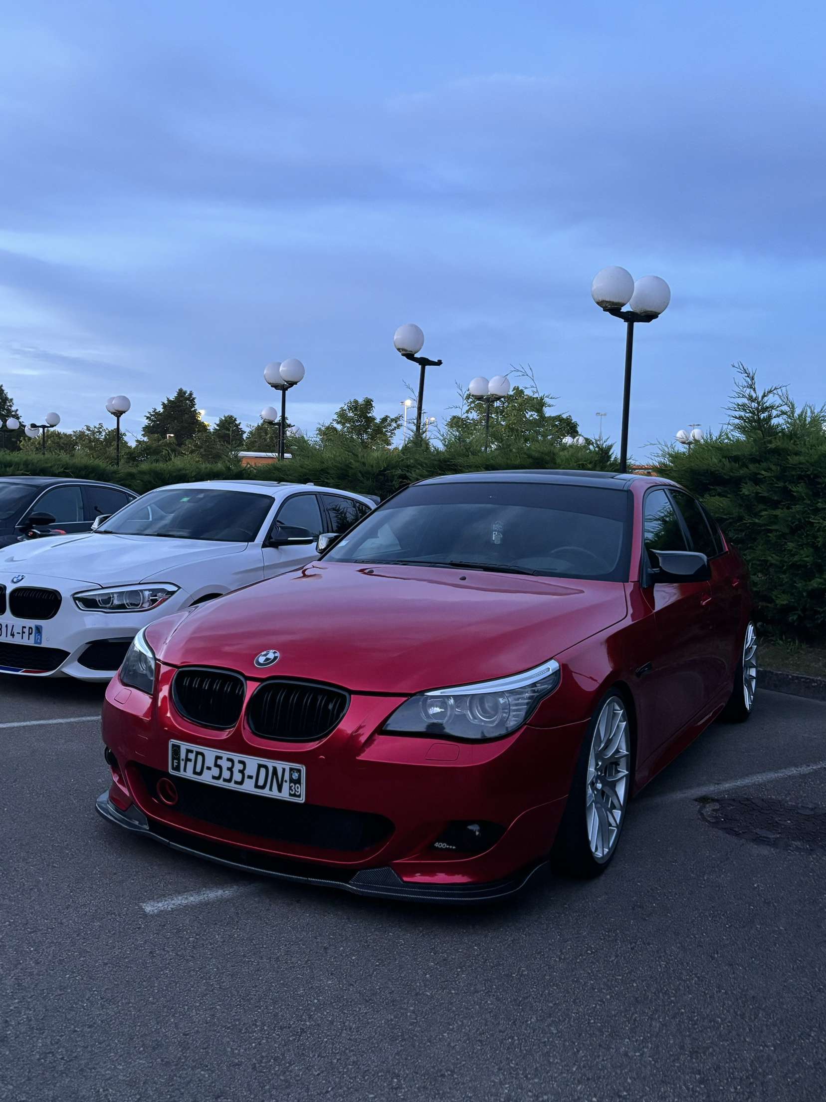 Ravoony Plus Gloss Metallic Vampire Red Vinyl Car Wrap review Axel 03