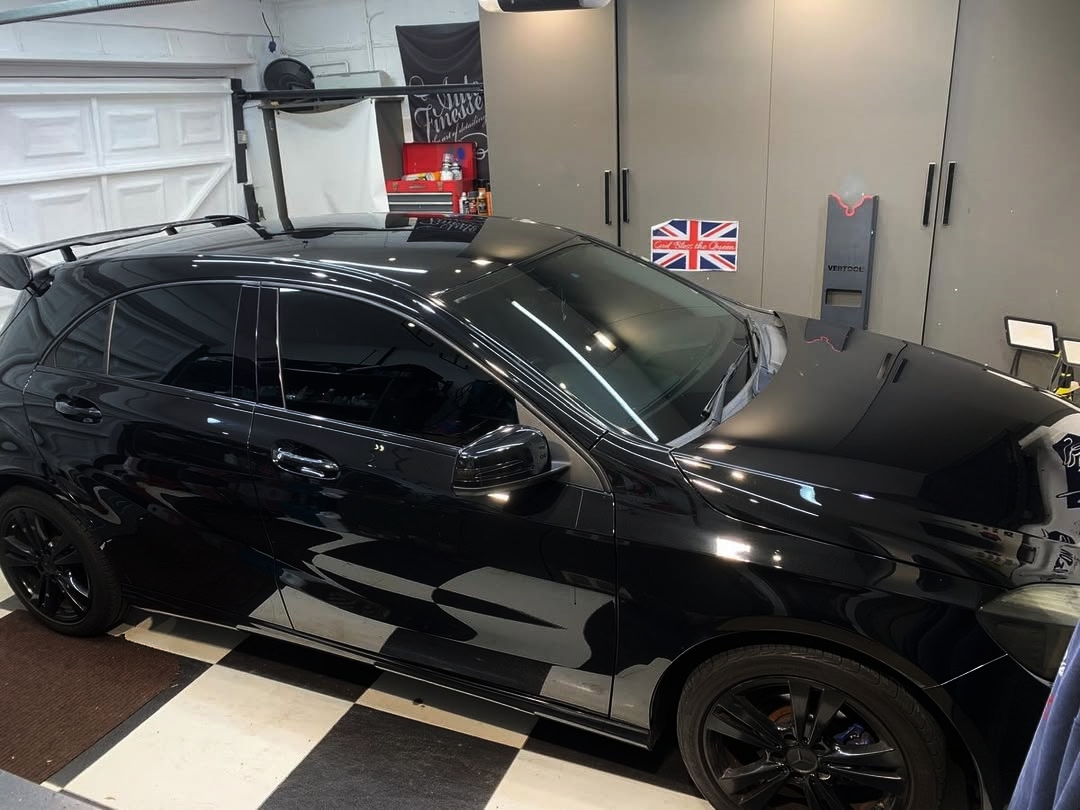 Ravoony Basic PET Glossy Crystal Black Car Vinyl Wrap review 0