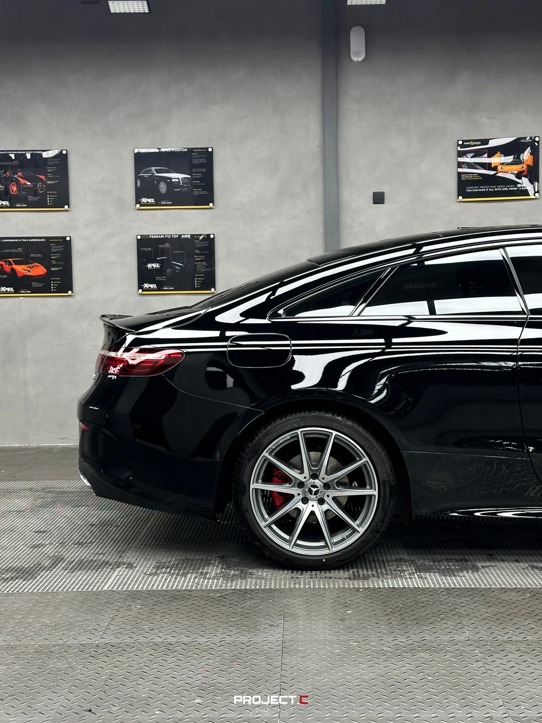 Ravoony Basic PET Glossy Crystal Black Car Vinyl Wrap review 0