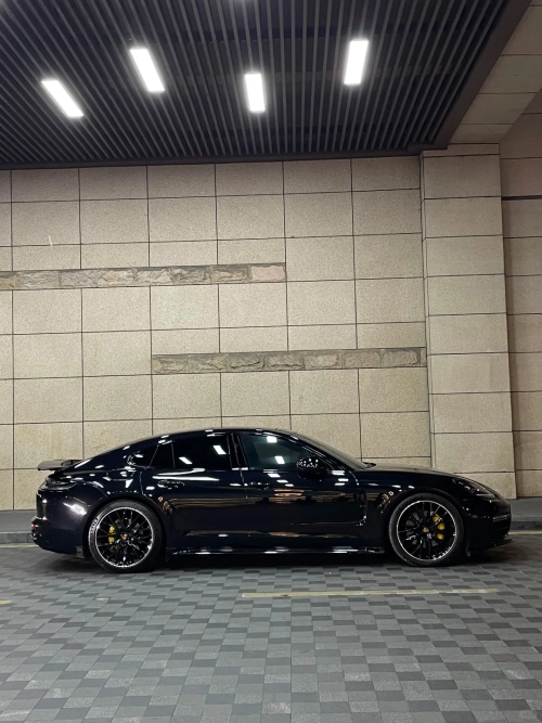 Ravoony Basic PET Glossy Crystal Black Car Vinyl Wrap review 