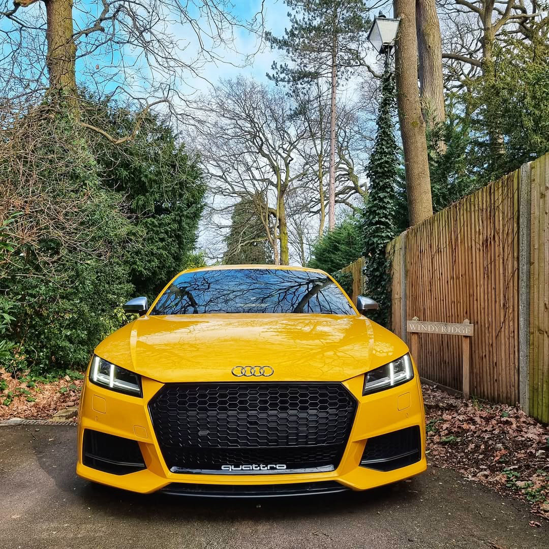 Ravoony Basic PET Gloss Sunflower Yellow Vinyl Wrap review 0