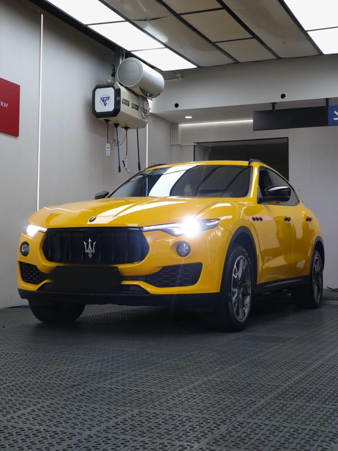 Ravoony Basic PET Gloss Sunflower Yellow Vinyl Wrap review 0