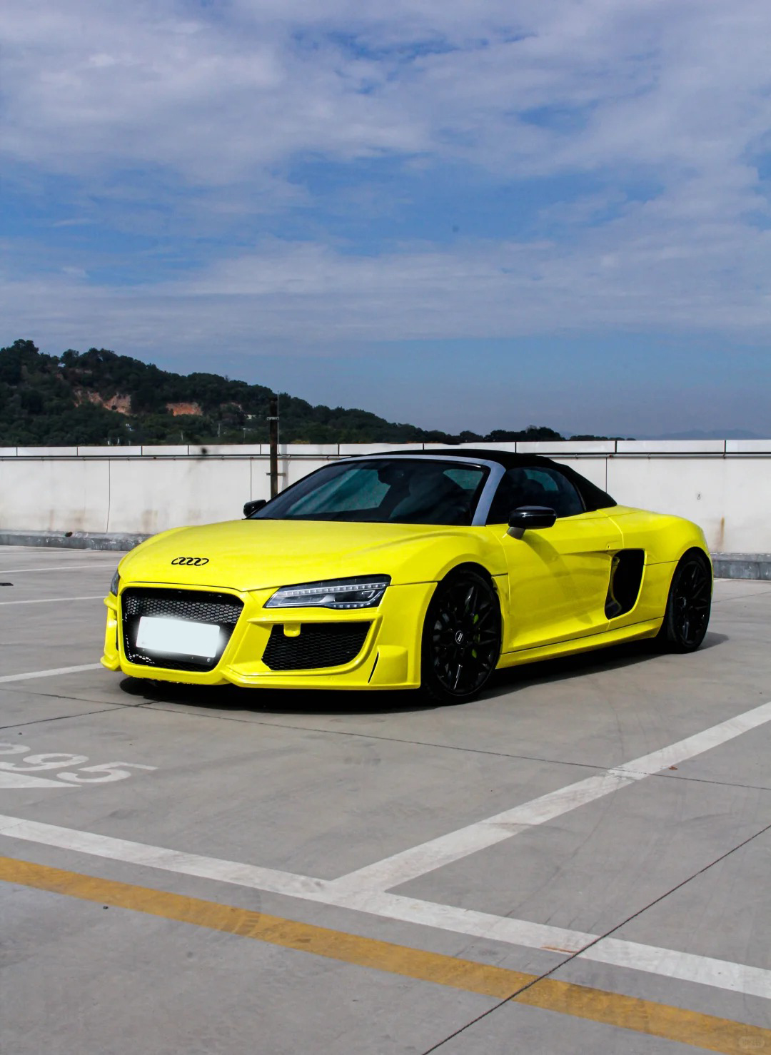 Ravoony Basic PET Glossy Crystal Lemon Yellow Vinyl Wrap review 1