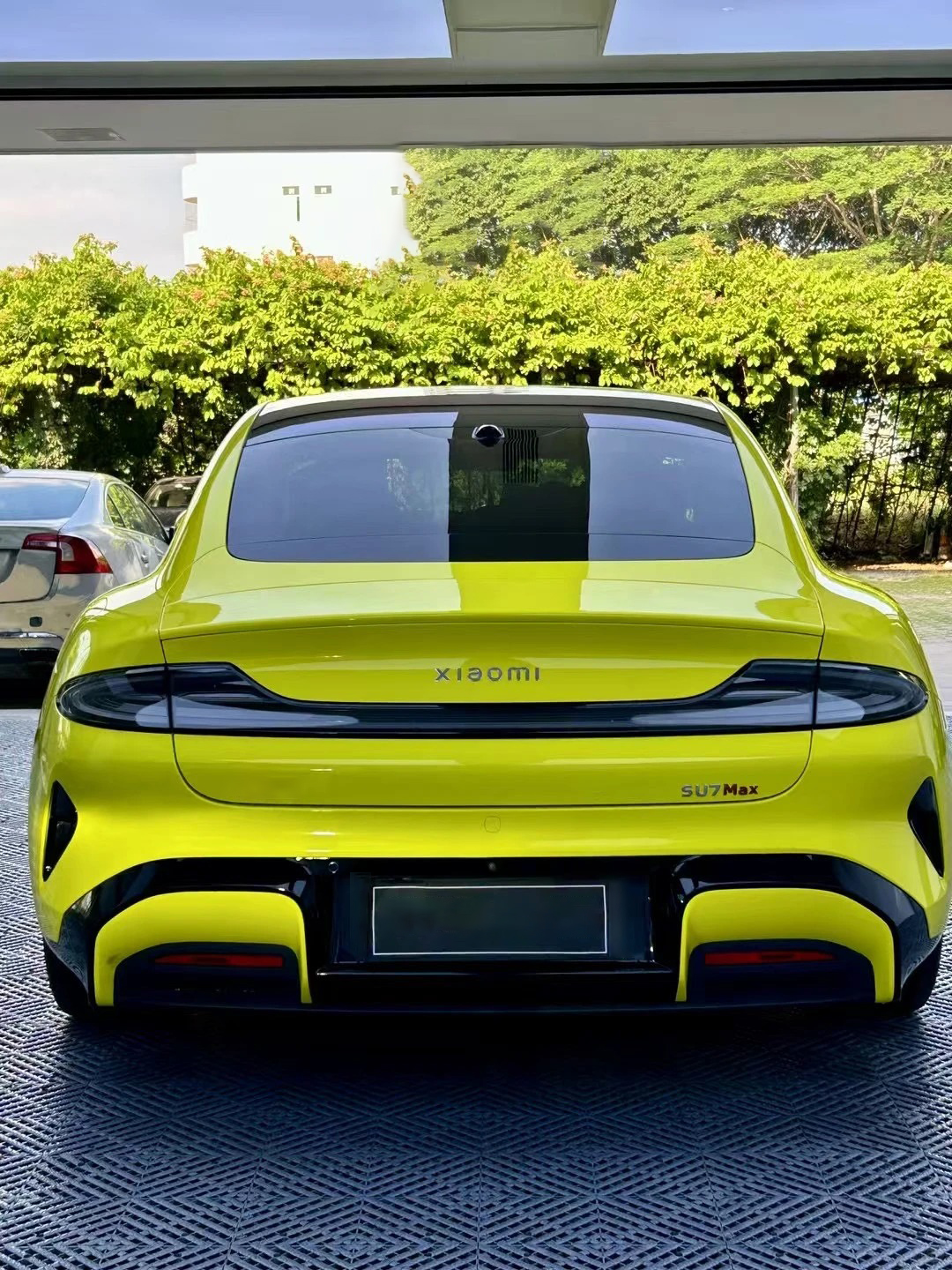 Ravoony Basic PET Glossy Crystal Lemon Yellow Vinyl Wrap review 0