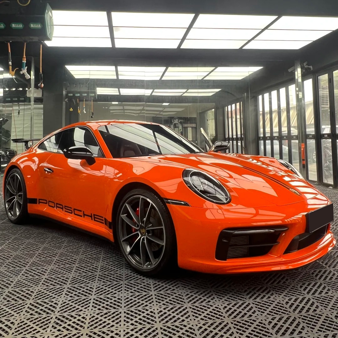 Ravoony Basic PET Gloss Orange Car Wrap review 1