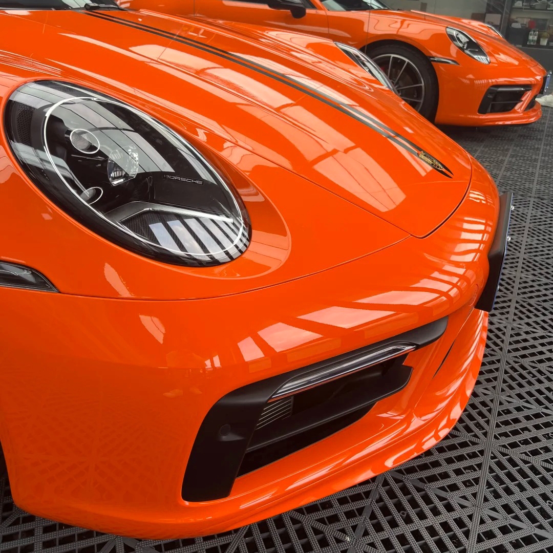 Ravoony Basic PET Gloss Orange Car Wrap review 2