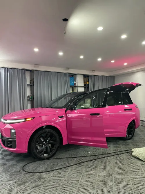 Ravoony Basic PET Glossy Crystal Rose Red Vinyl Car Wrap review 