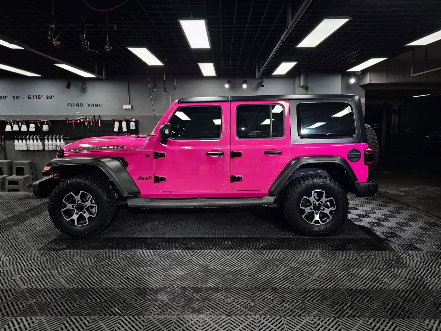 Ravoony Basic PET Glossy Crystal Rose Red Vinyl Car Wrap review Jaxson Blake