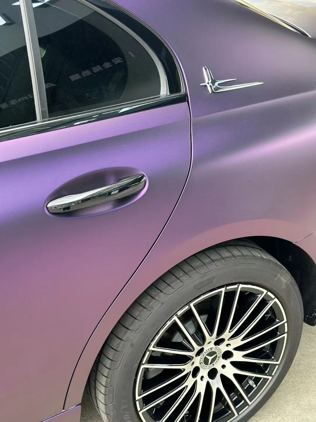 Ravoony Plus Ultimate Flat Magic Purple Car Vinyl Wrap review 5