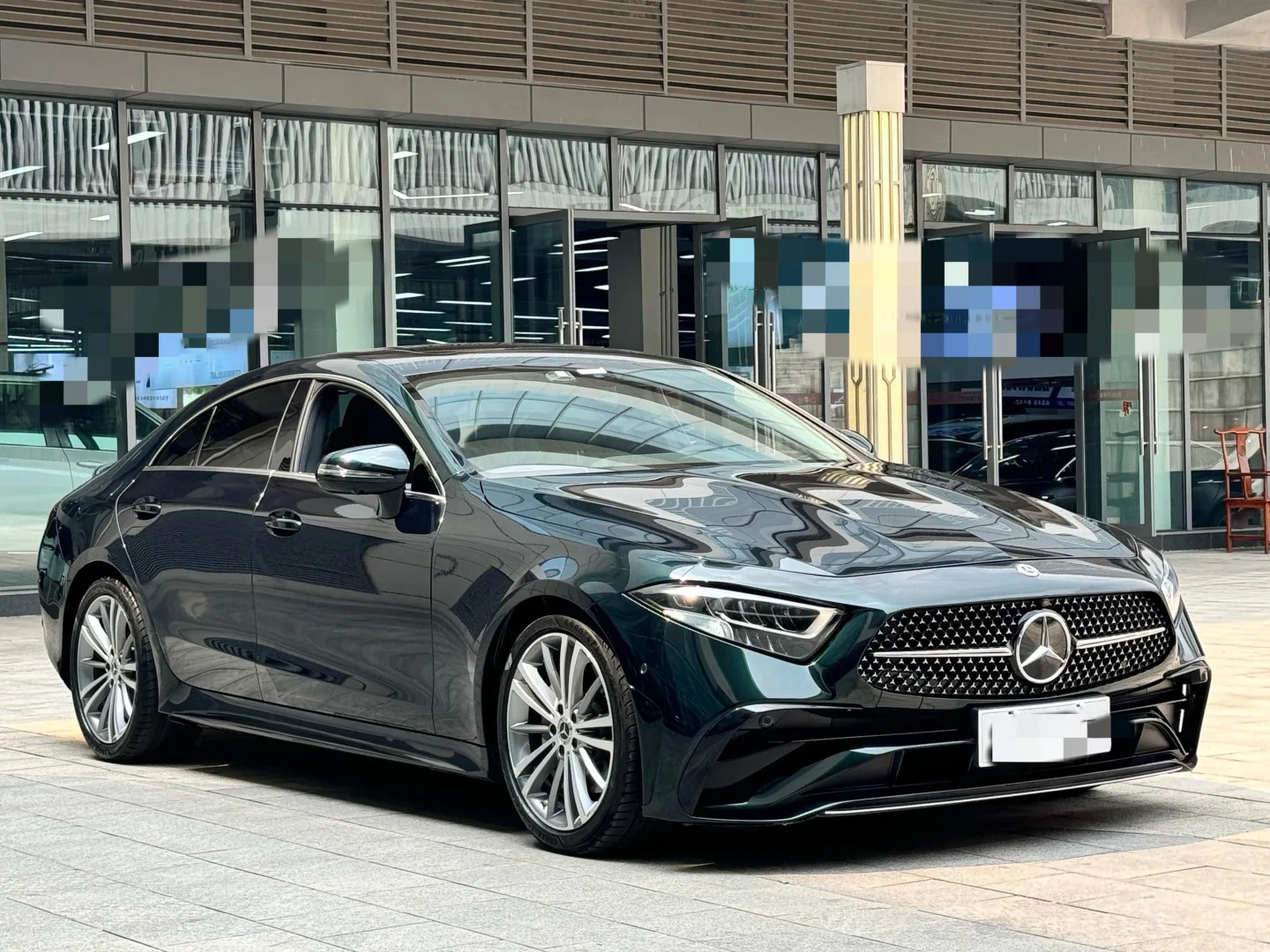 Ravoony Plus Gloss Pearlized Benz Emerald Green Car Vinyl Wrap review Chroma Dynamics Studio 02