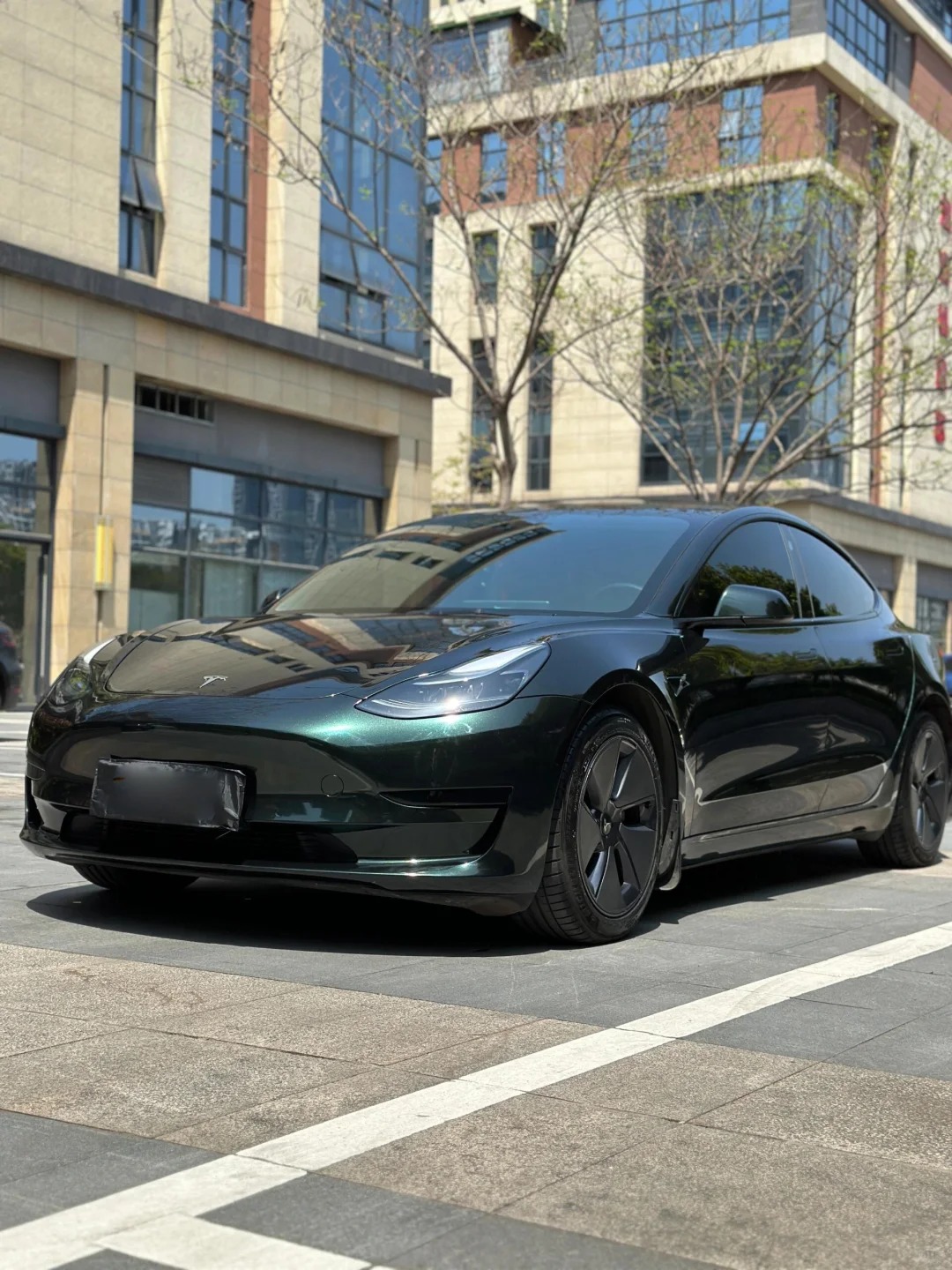 Ravoony Plus Gloss Pearlized Benz Emerald Green Car Vinyl Wrap review Zara Chen 01