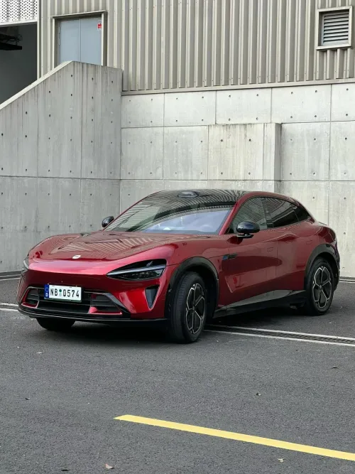 Ravoony Plus PET Tesla Gloss Midnight Cherry Red Vinyl Car Wrap review 