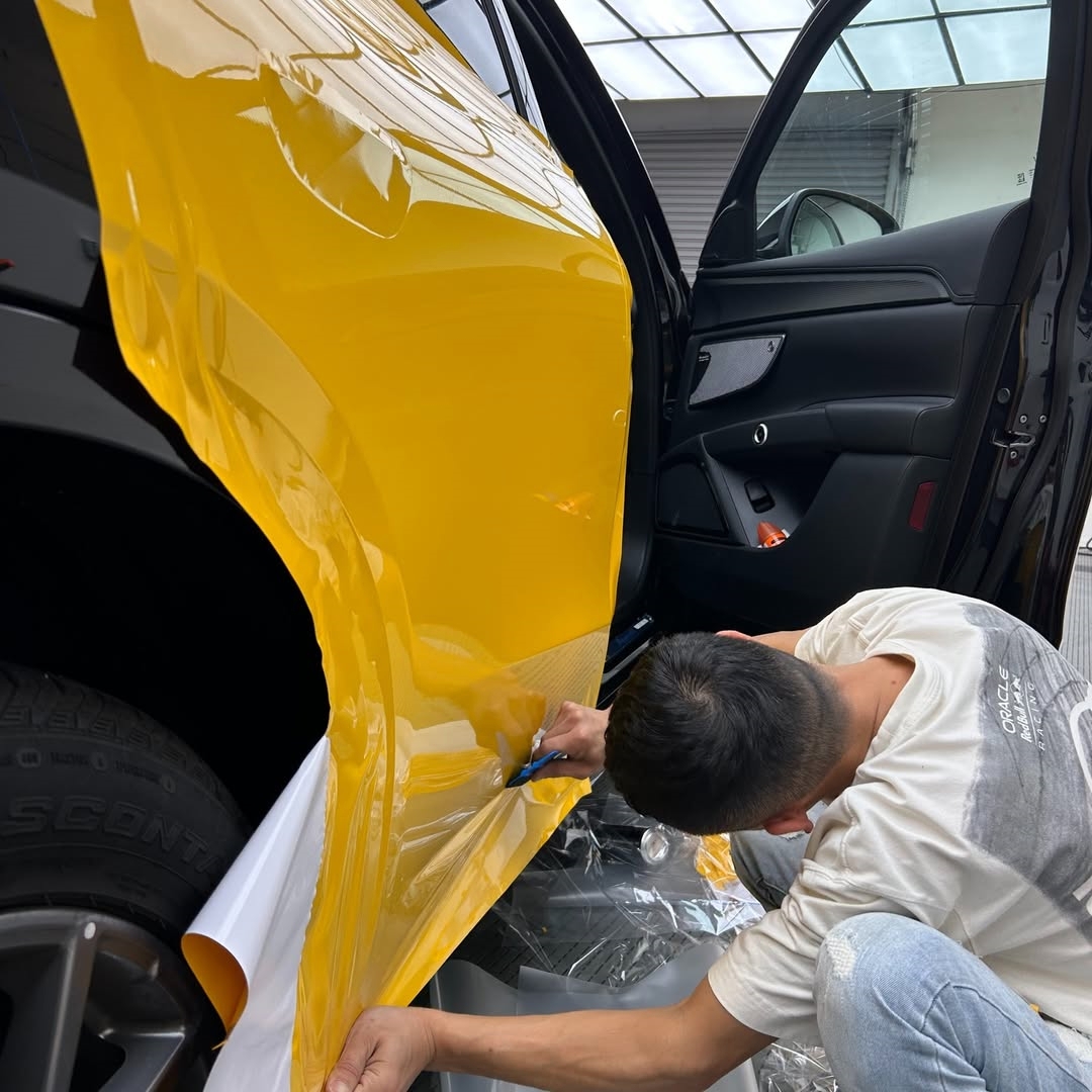 Ravoony Plus PET Gloss Sunflower Yellow Vinyl Wrap review Apex Finish Garage 03
