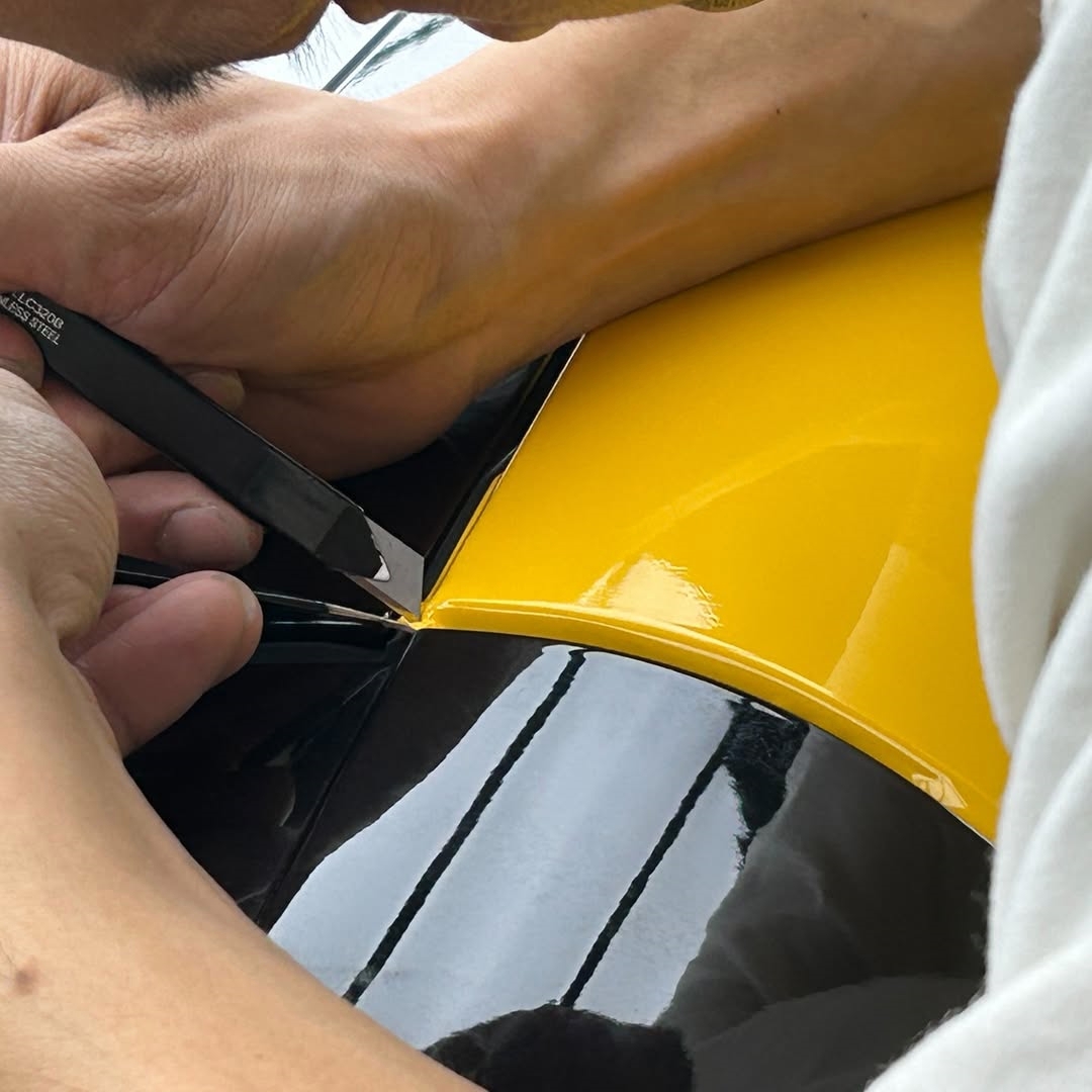 Ravoony Plus PET Gloss Sunflower Yellow Vinyl Wrap review Apex Finish Garage 01