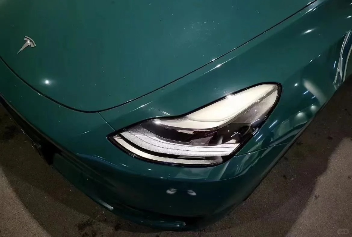 Ravoony Plus BMW Gloss British Racing Green Vinyl Car Wrap review 0