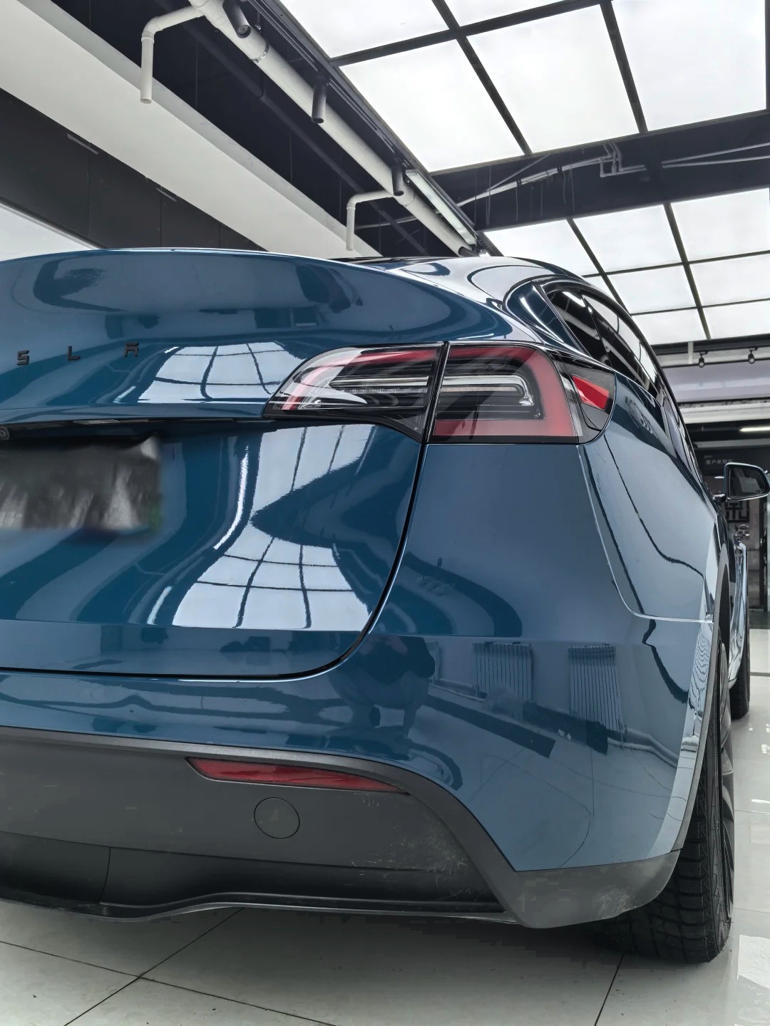 Ravoony Plus PET Glossy Porsche Deep Blue Car Vinyl Wrap review 2