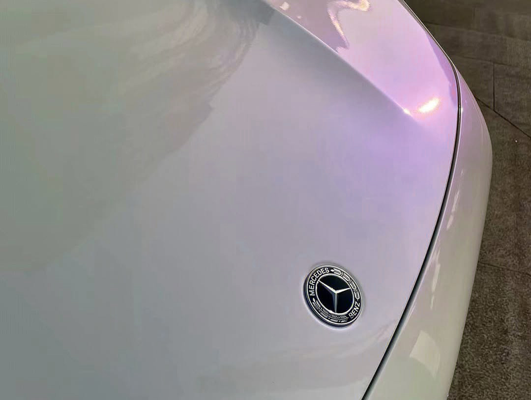 Ravoony Plus PET Glossy White to Purple Vinyl Car Wrap review Sofia Garcia 04