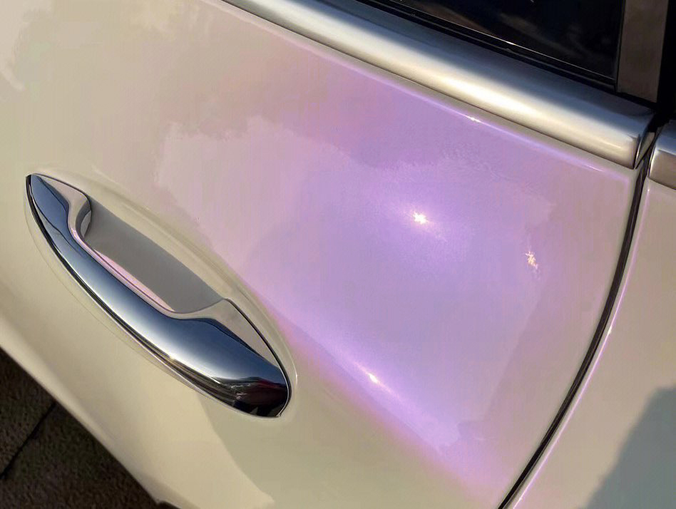 Ravoony Plus PET Glossy White to Purple Vinyl Car Wrap review Sofia Garcia 03