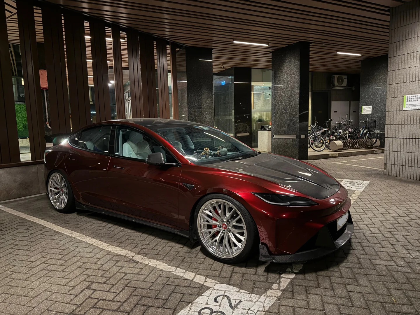 Ravoony Plus PET Liquid Metallic Dragon Blood Red Vinyl Car Wrap review Jose Duran 01