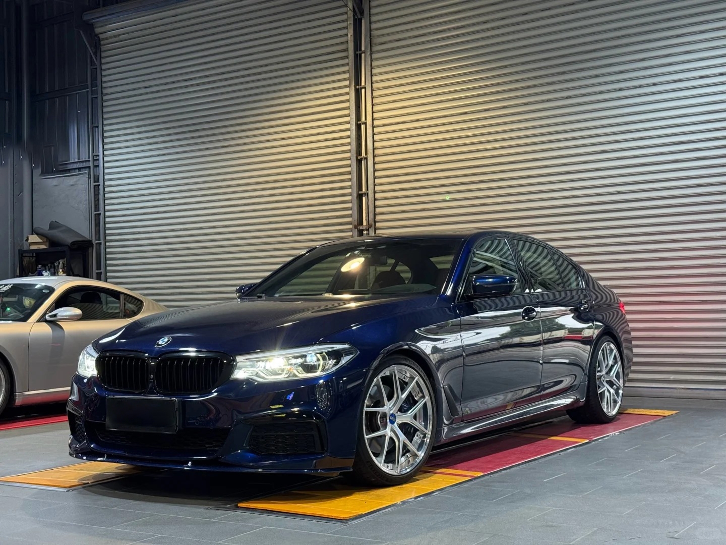 Ravoony Plus PET BMW Gloss Phytonic Blue Vinyl Car Wrap review SolarGuard Customs 01