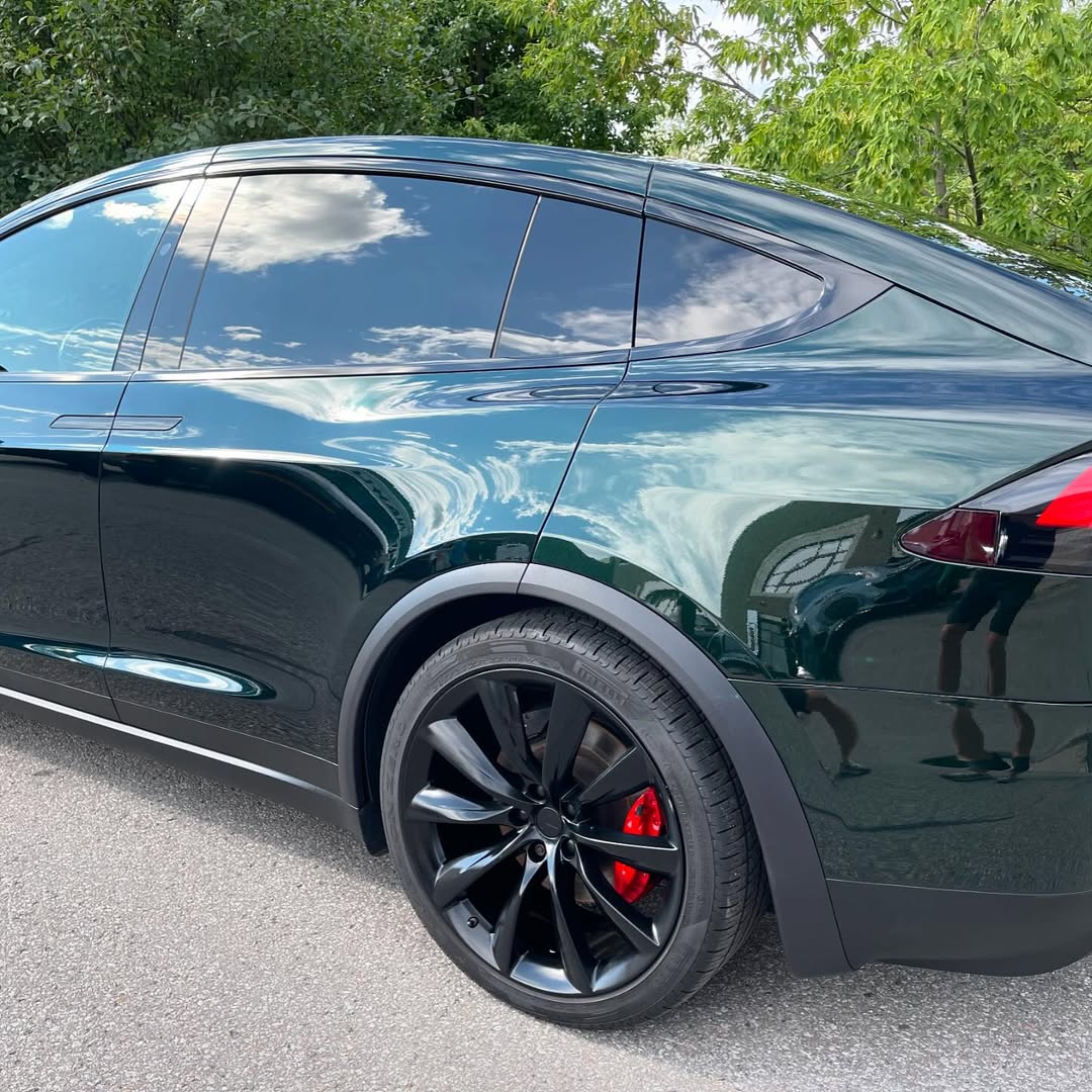 Ravoony Plus PET Gloss Pearlized Benz Emerald Green Car Vinyl Wrap review Anna Patterson 03