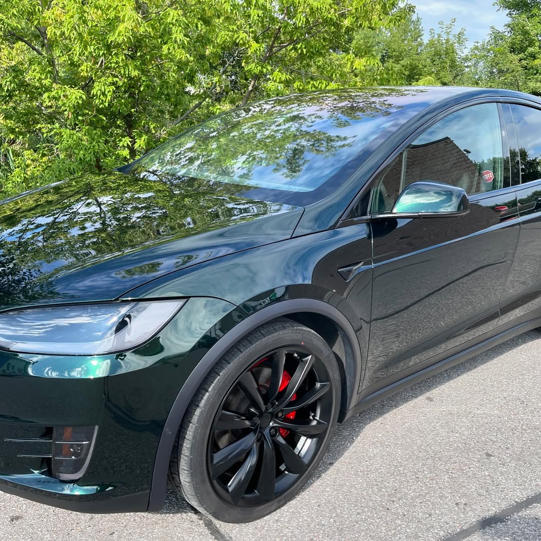 Ravoony Plus PET Gloss Pearlized Benz Emerald Green Car Vinyl Wrap review Anna Patterson 02